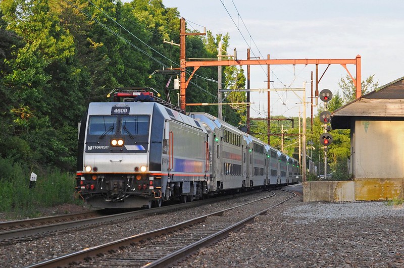 Commuter transit line at Far Hills, NJ