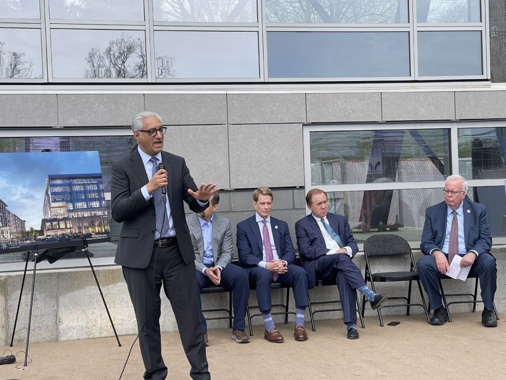 NJ TRANSIT CEO Kris Kolluri speaks at the topping off celebration at Metropark Station. Also in attendance were the Mayor of Woodbridge and CEO of Hackensack Meridian Health
