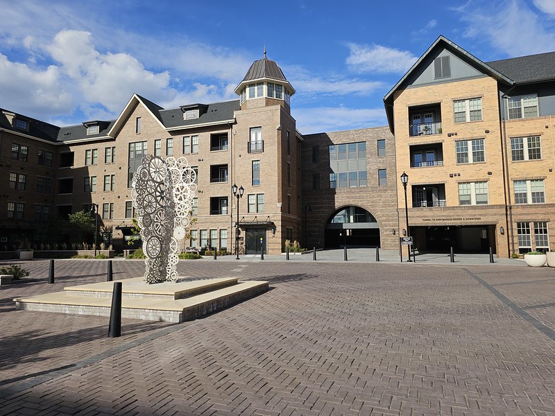 Avalon Bay Apartments in Somerville, NJ