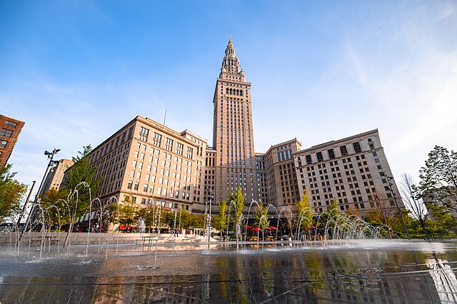 Cleveland Public Square, Cleveland, Ohio and a fountain.