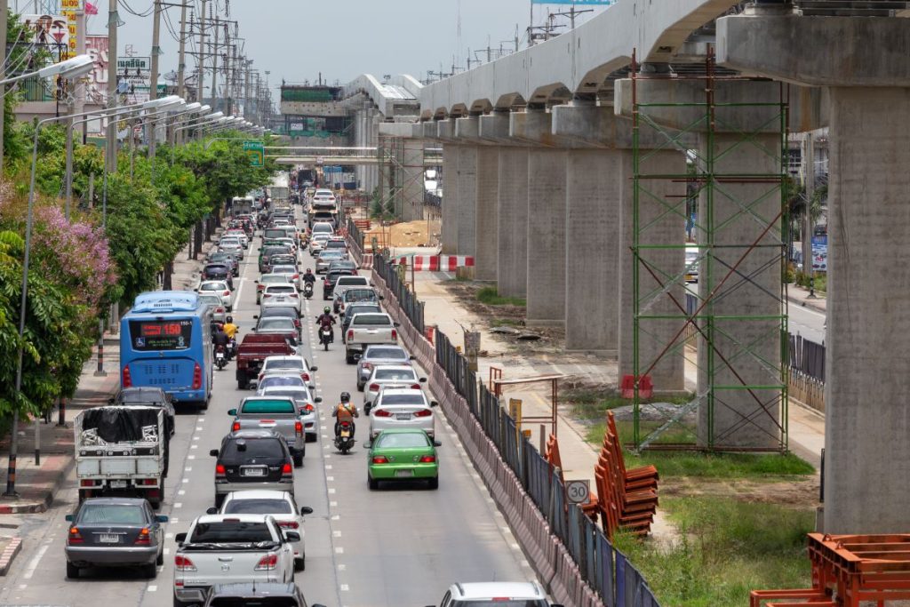 Large traffic congestion in Karachi, Pakistan