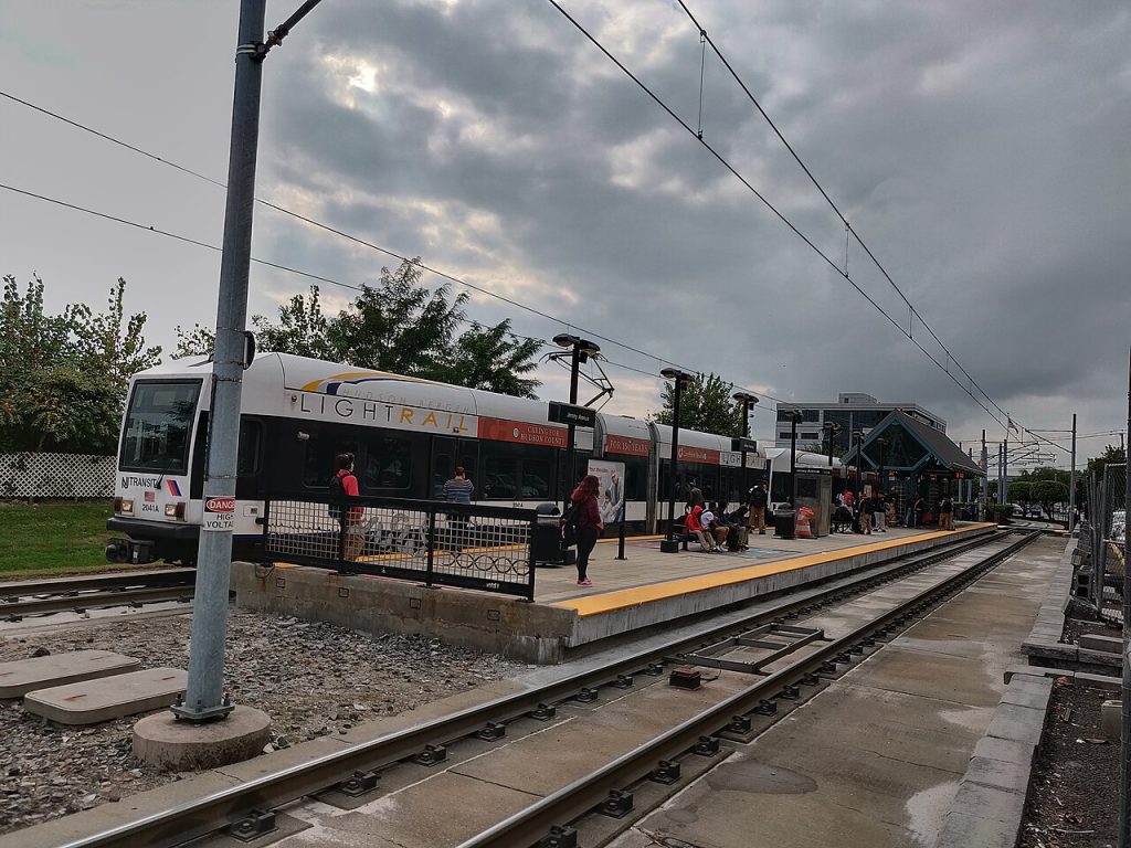 Jersey Avenue HBLR Station east end
