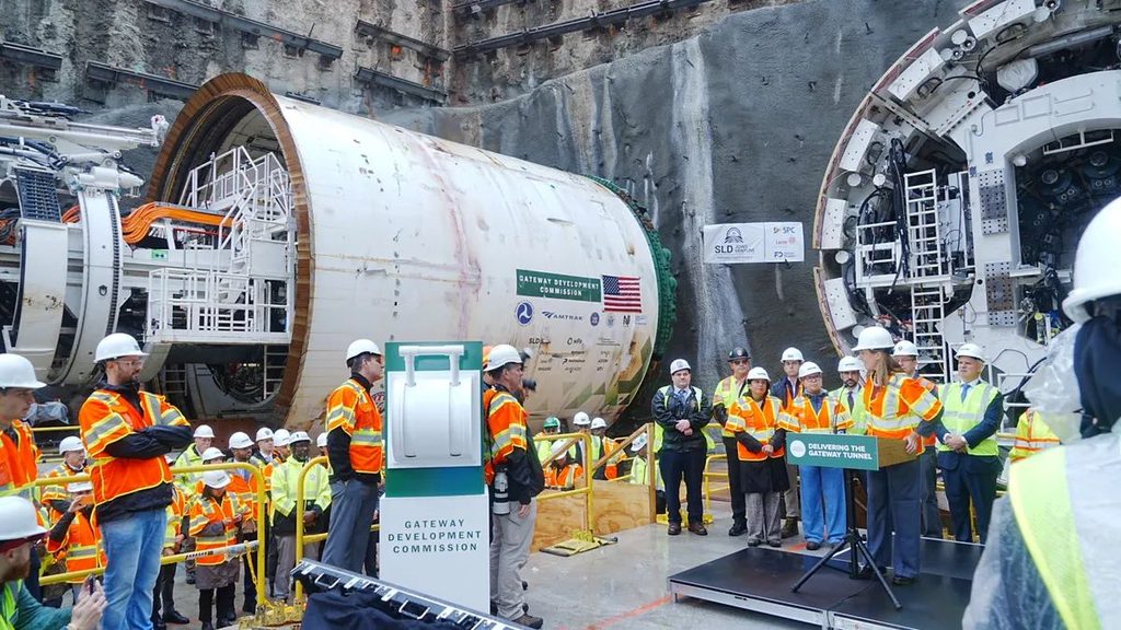Governor Sherrill at ceremonial launch of tunnel boring of the Hudson Tunnel